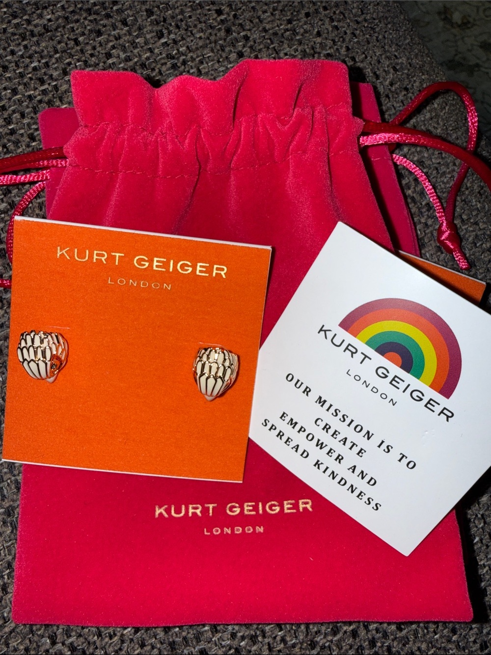 Kurt Geiger Cream and gold Shell Motif Stud Earrings and dust bag